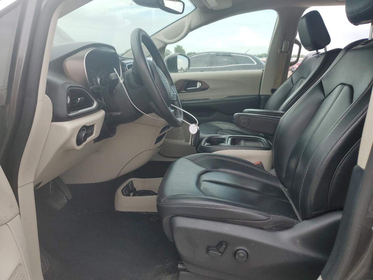 2020 Chrysler Voyager Lxi VIN: 2C4RC1DG5LR176841 Lot: 62317315