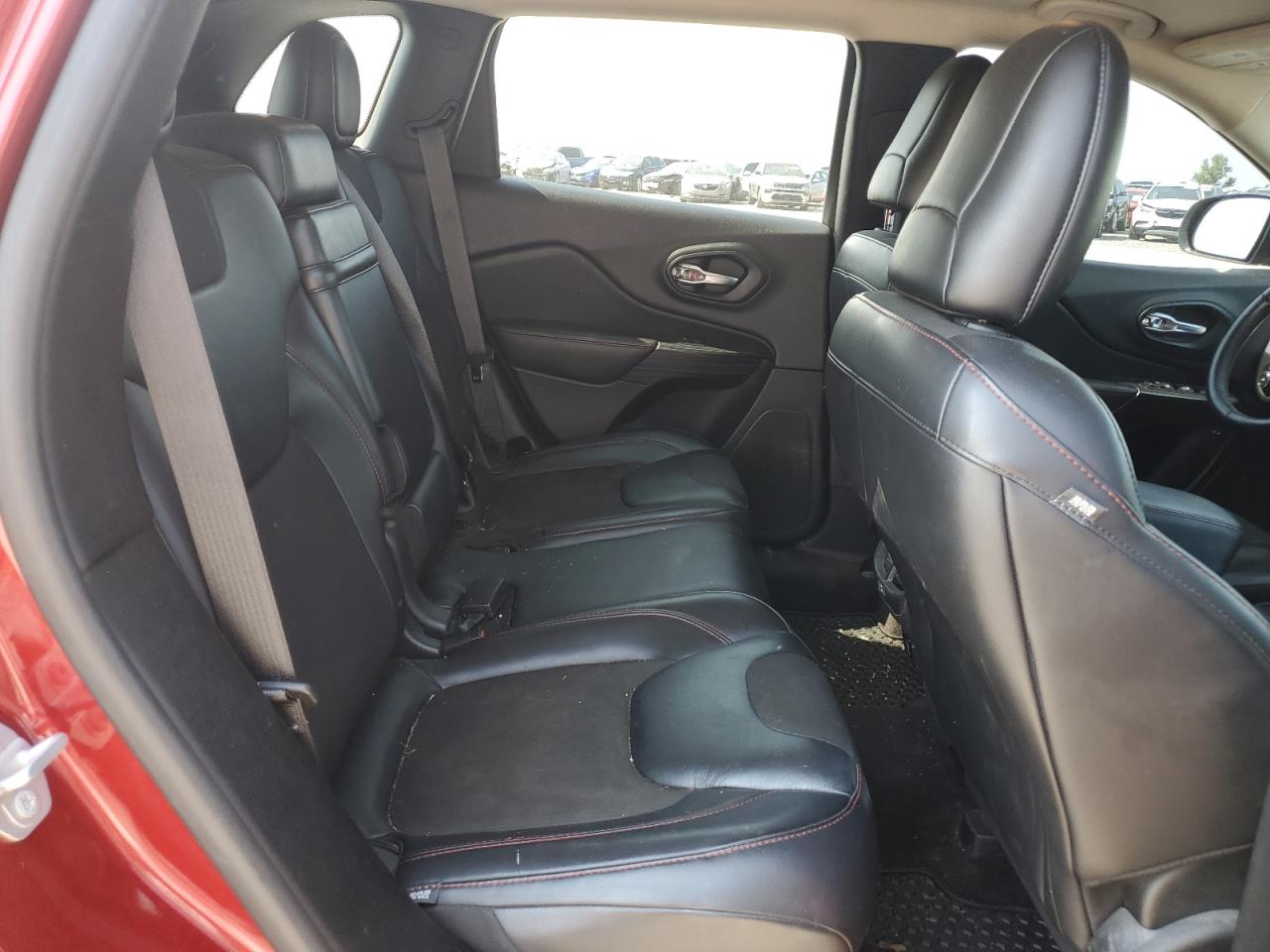 JEEP CHEROKEE 2017 VIN 1C4PJMBB6HW528524 photo 11