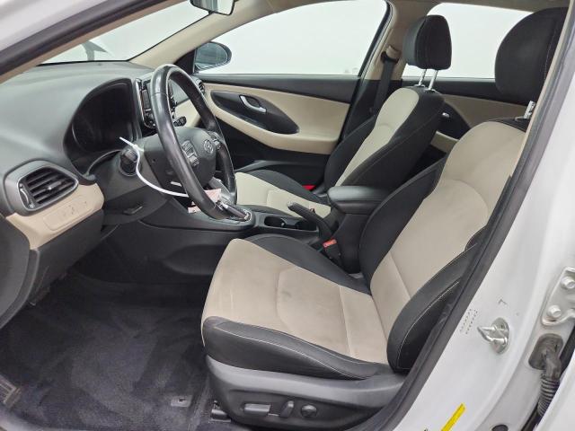  HYUNDAI ELANTRA 2018 White