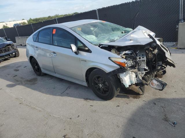  TOYOTA PRIUS 2014 Srebrny