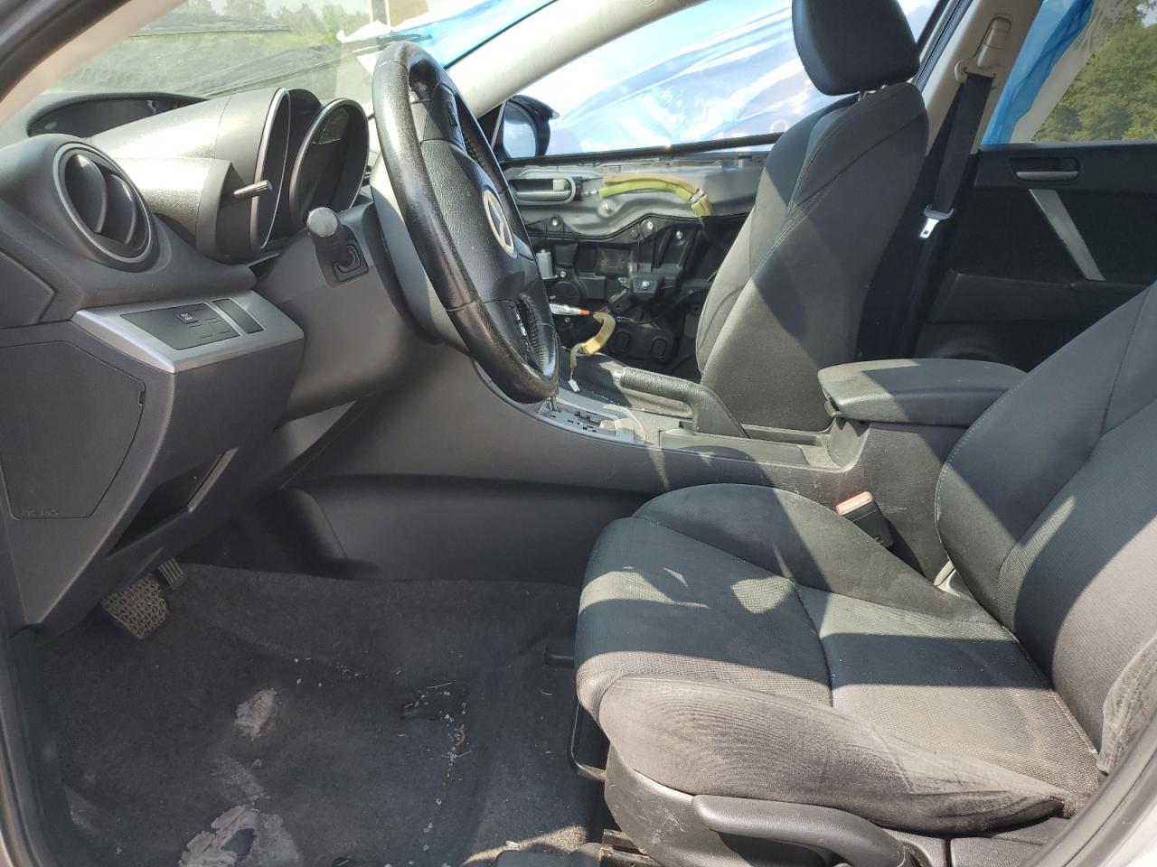 2011 Mazda 3 S VIN: JM1BL1U5XB1416355 Lot: 62360595