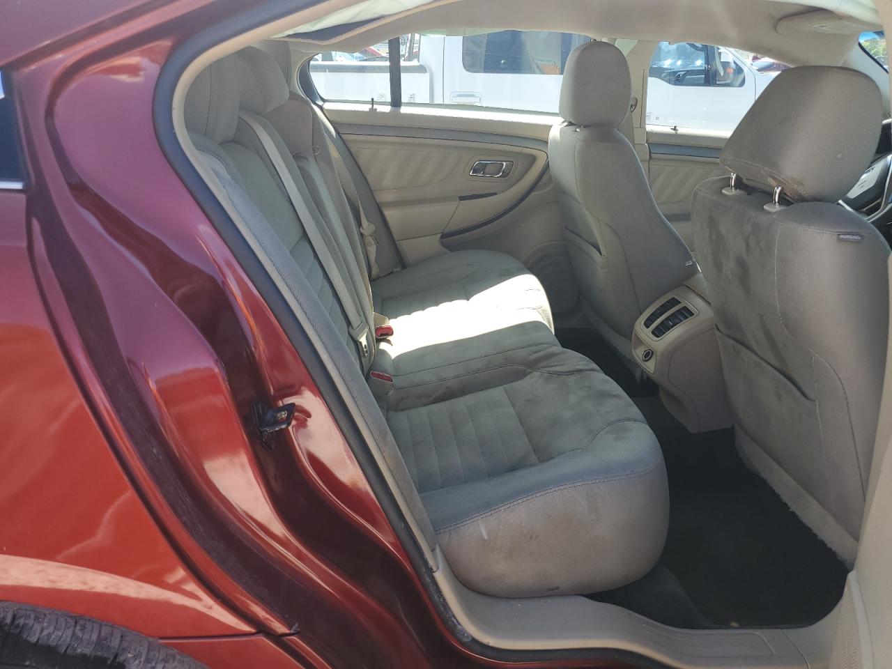 FORD TAURUS 2014 VIN 1FAHP2D88EG150453 zdjęcie 10