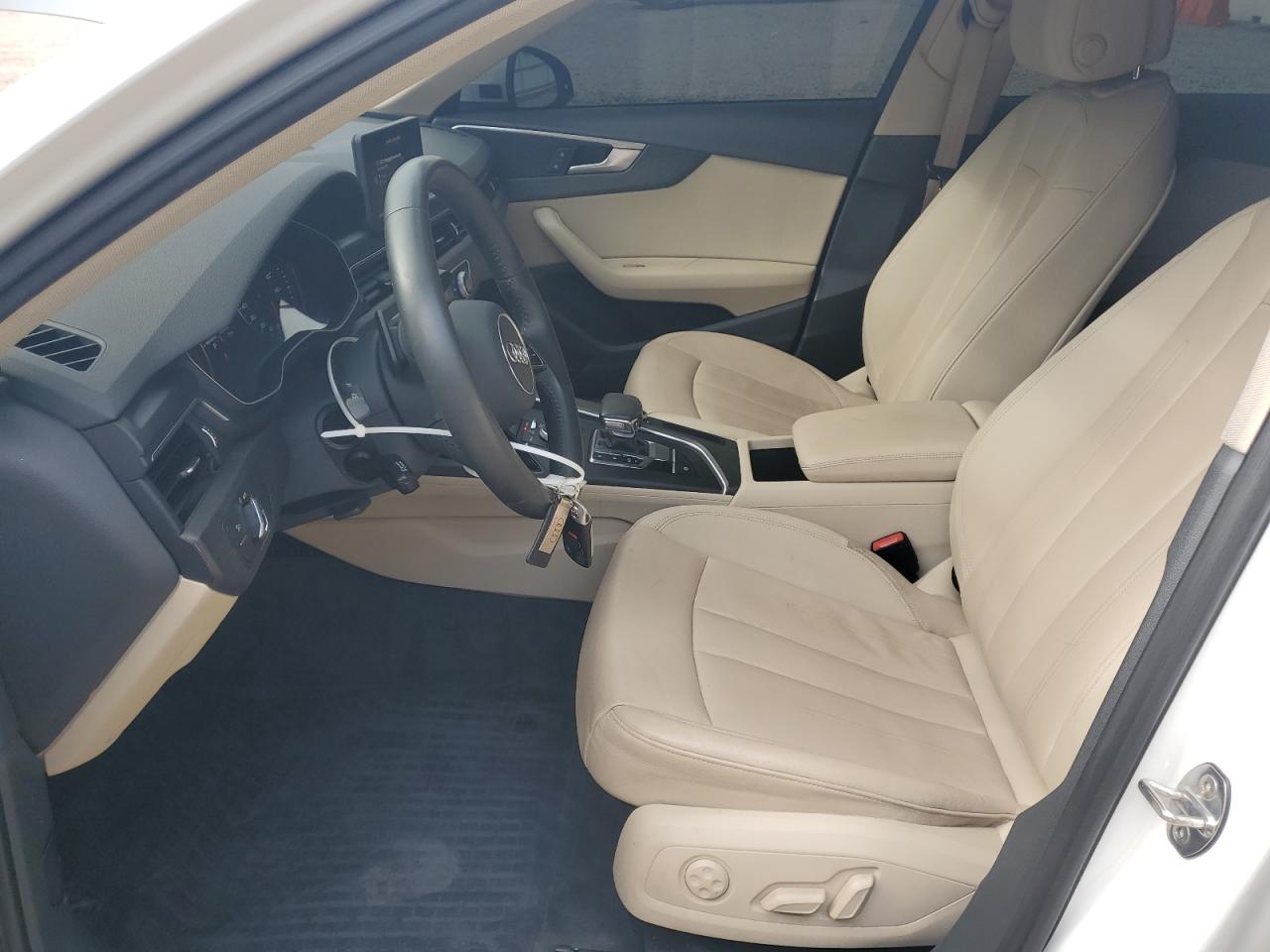2019 Audi A4 Premium VIN: WAUGMAF40KA040608 Lot: 61059695