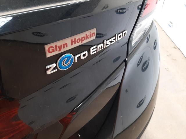 2021 NISSAN LEAF TEKNA