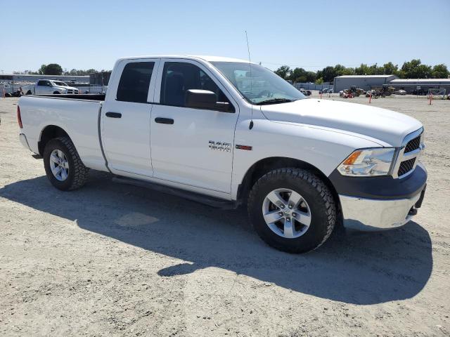 Pickups RAM 1500 2017 Biały