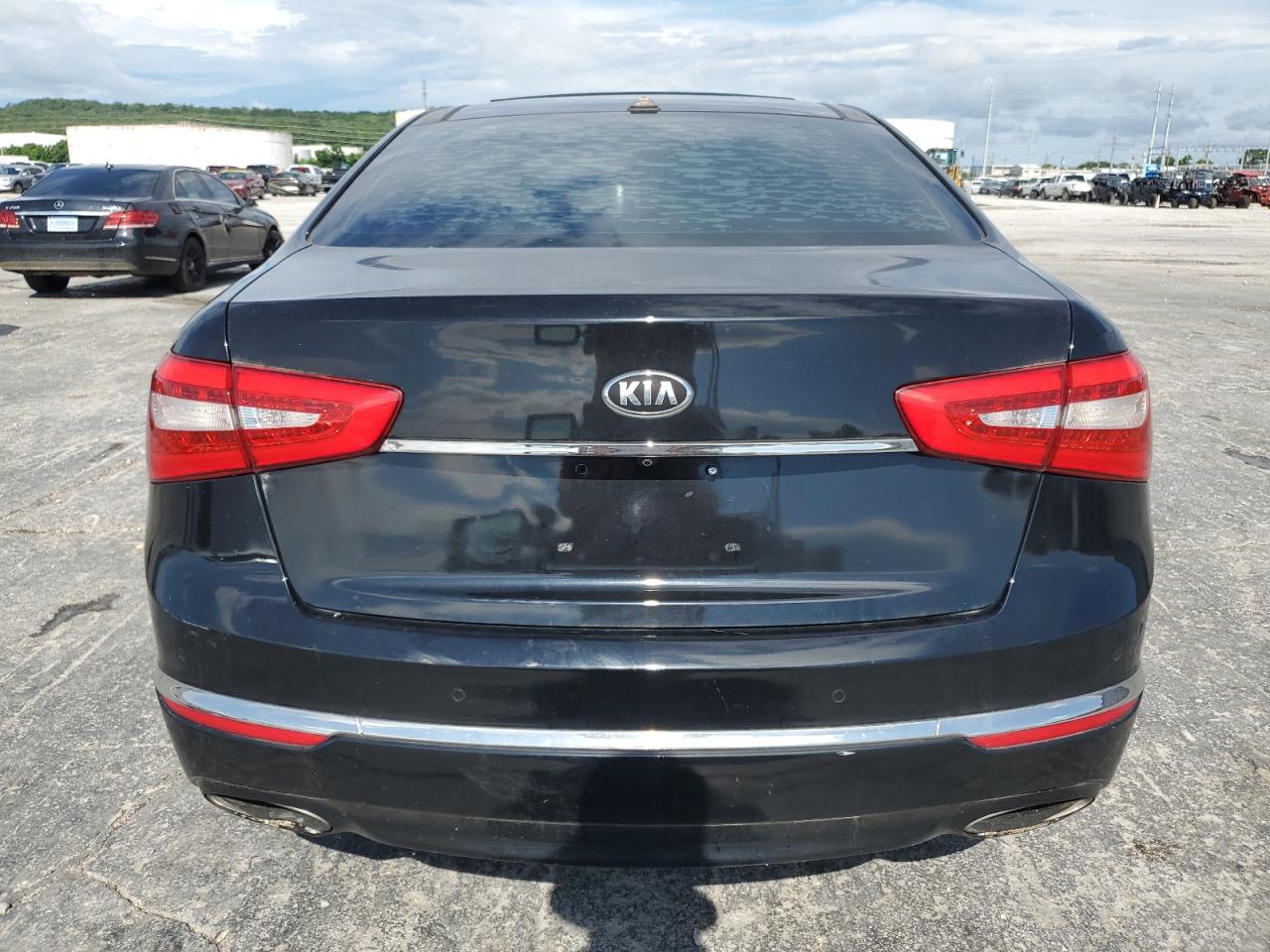 2015 Kia Cadenza Premium VIN: KNALN4D77F5188666 Lot: 62842965