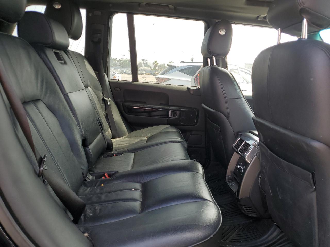 2011 Land Rover Range Rover Hse VIN: SALME1D46BA358747 Lot: 60562035