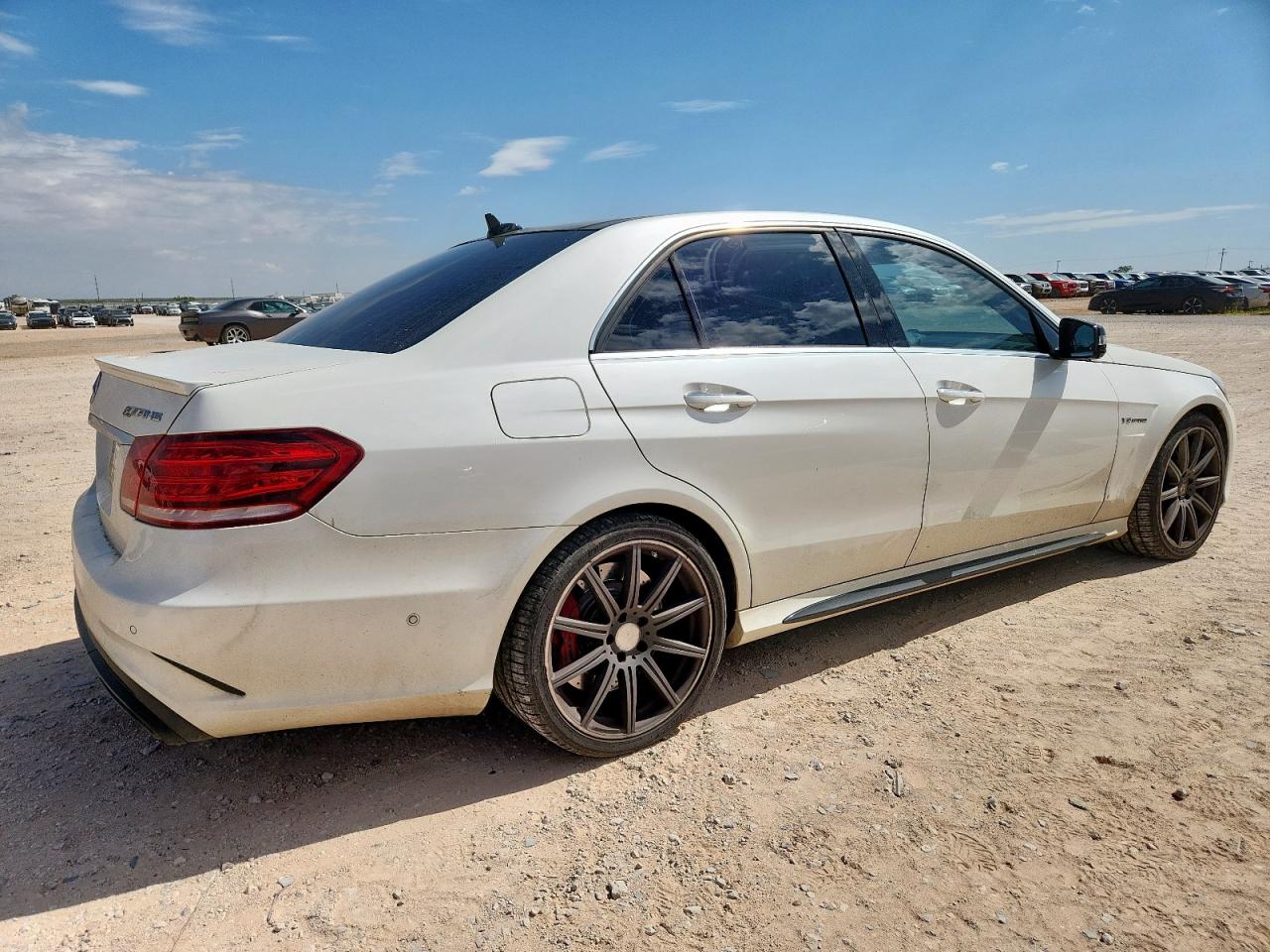 MERCEDES-BENZ E-CLASS 2014 VIN WDDHF7GB4EB003454 photo 3