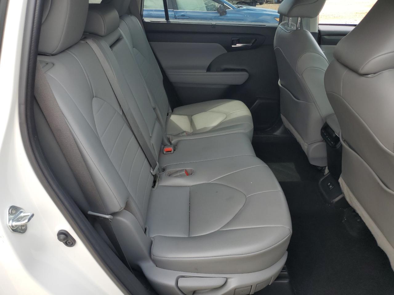 2021 Toyota Highlander Xle VIN: 5TDGZRAHXMS524899 Lot: 61723145