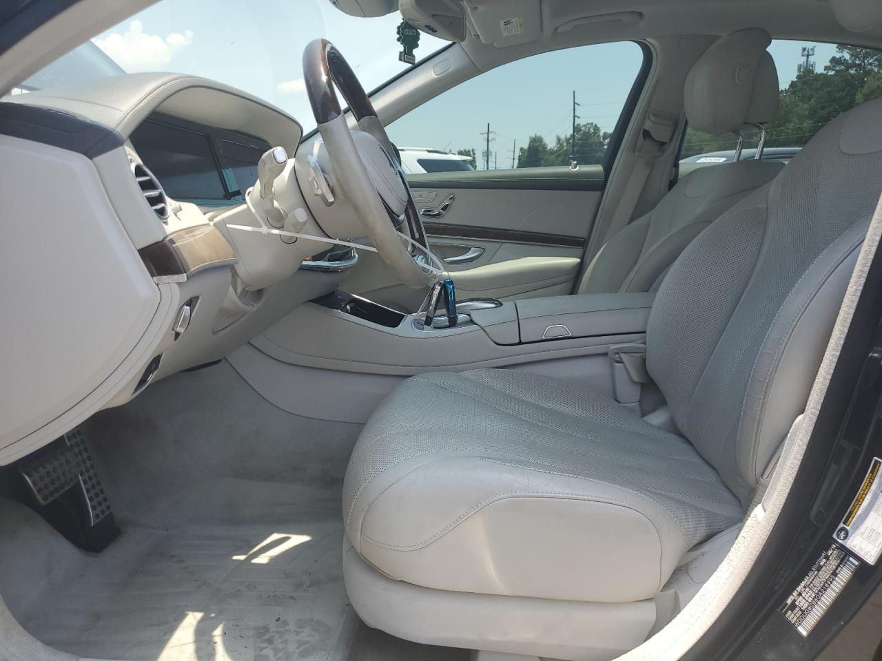 2016 Mercedes-Benz S 550 VIN: WDDUG8CB6GA218995 Lot: 62047885