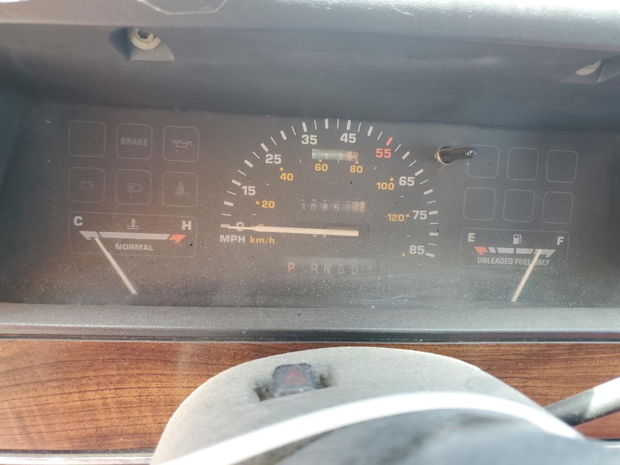 1989 Ford Taurus Gl VIN: 1FABP52UXKG244224 Lot: 59239225