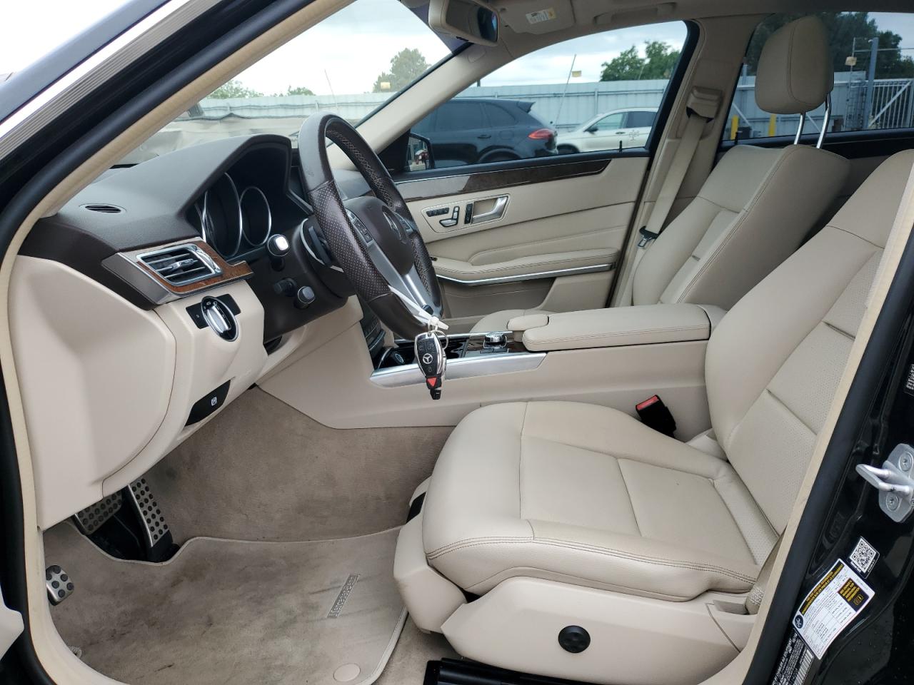 2015 Mercedes-Benz E 350 4Matic VIN: WDDHF8JB2FB114228 Lot: 62962035