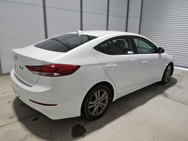  HYUNDAI ELANTRA 2017 White