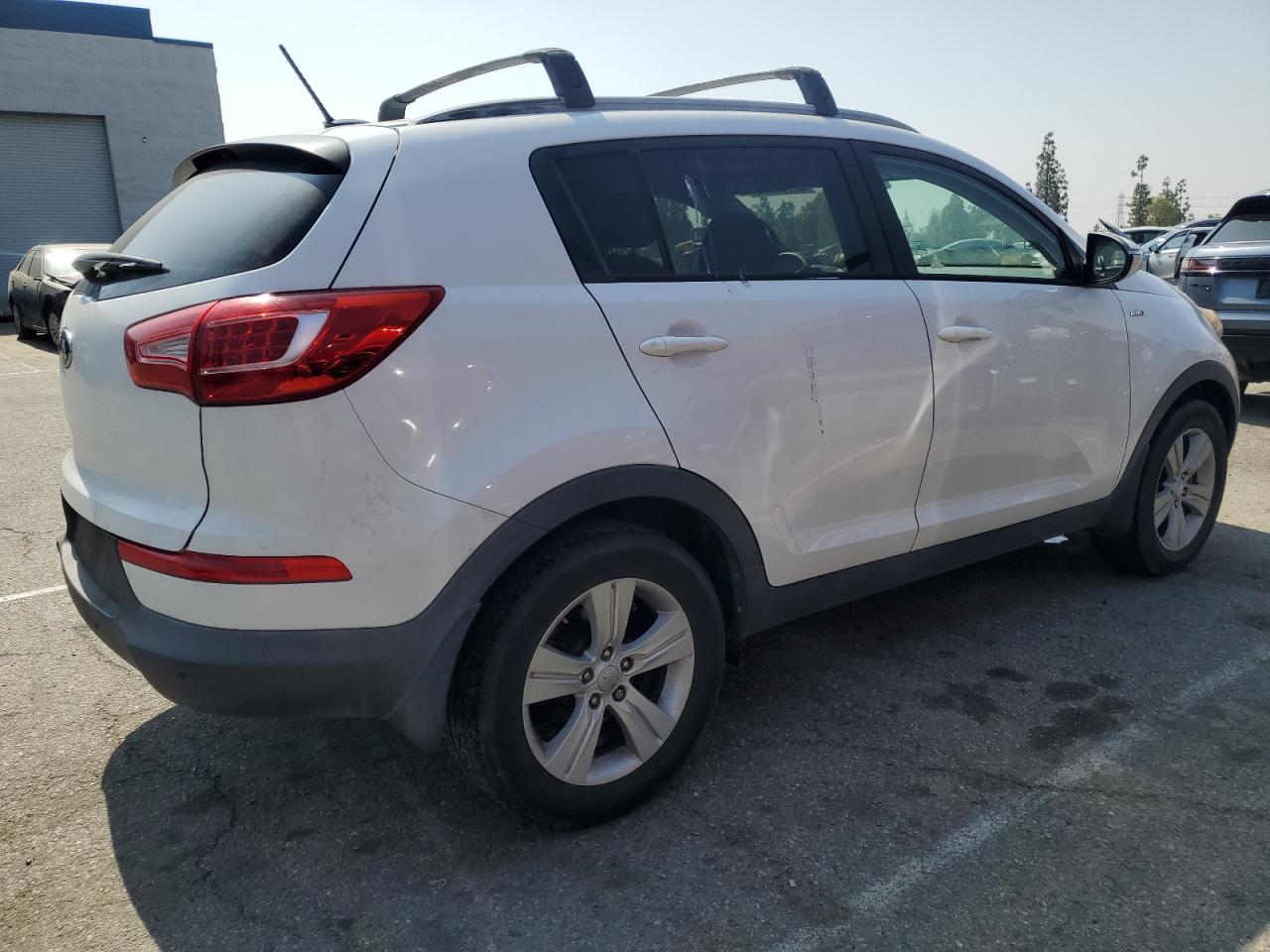 KIA SPORTAGE 2013 VIN KNDPBCA27D7402248 photo 3