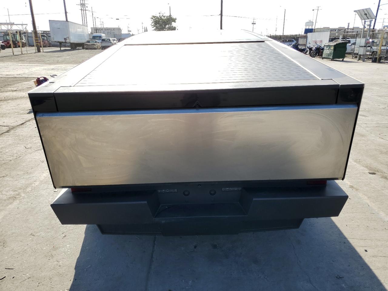 2024 Tesla Cybertruck VIN: 7G2CEHED4RA040048 Lot: 61394105