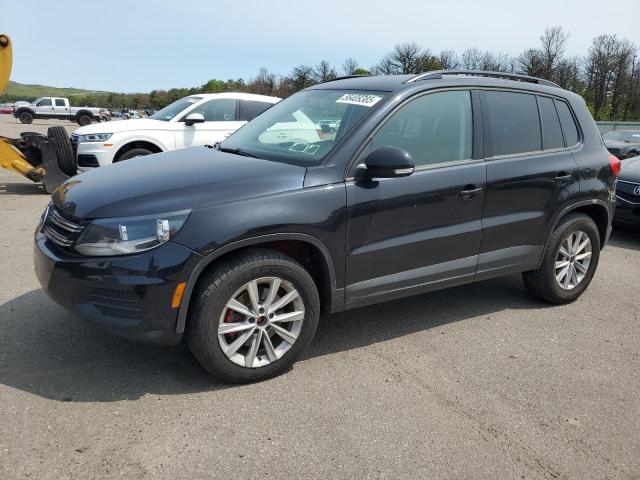 Седаны VOLKSWAGEN TIGUAN 2017 Черный