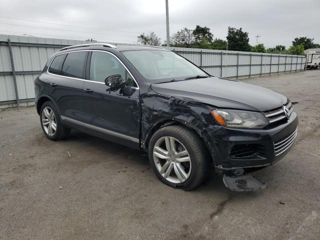  VOLKSWAGEN TOUAREG 2013 Czarny