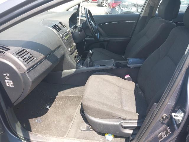 2009 TOYOTA AVENSIS TR