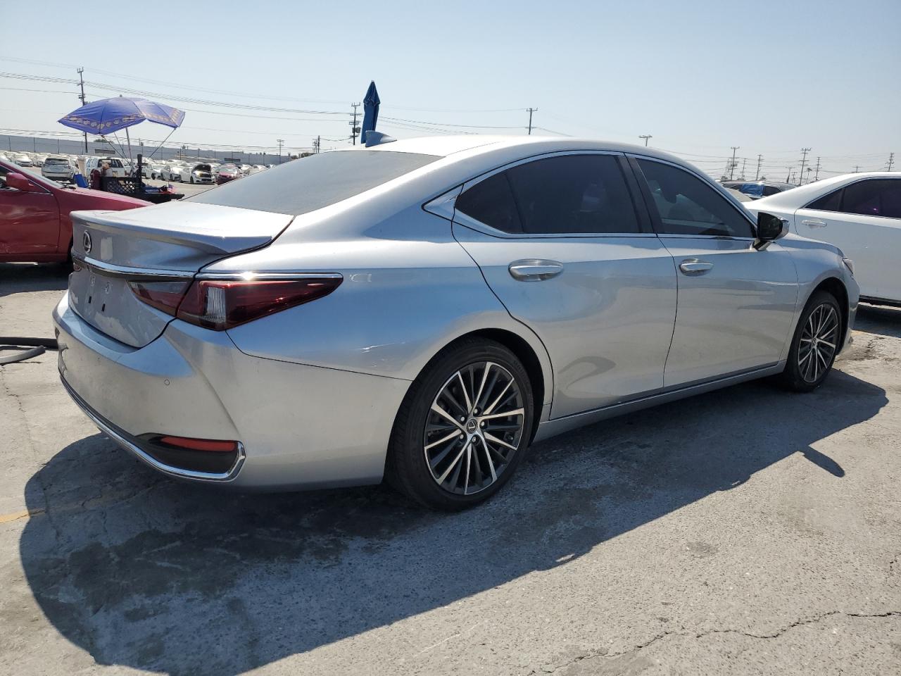 LEXUS ES300 2024 VIN 58ADA1C15RU046605 photo 3