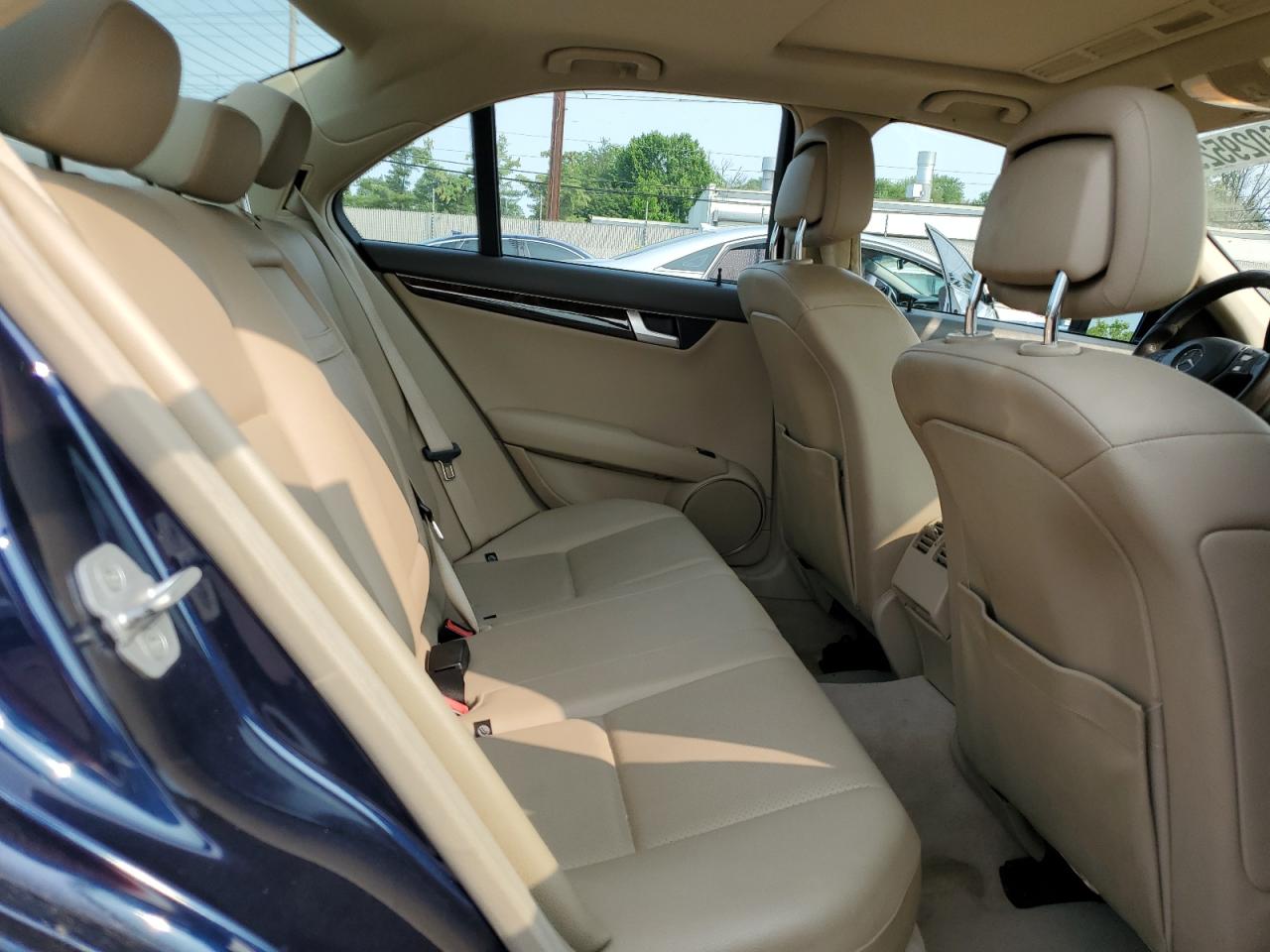 WDDGF4HB2CR240408 2012 Mercedes-Benz C 250