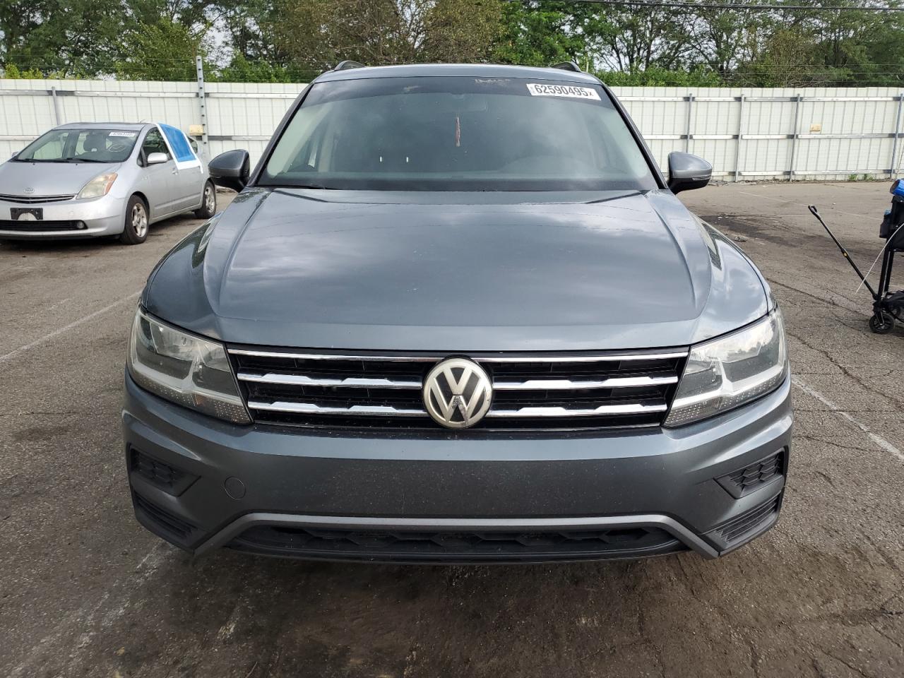 VOLKSWAGEN TIGUAN 2018 VIN 3VV3B7AX8JM103579 photo 5