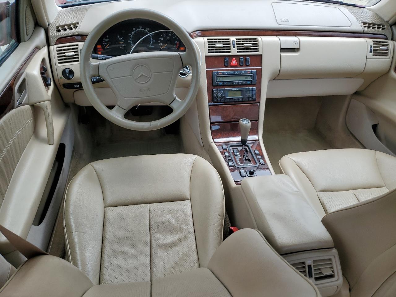 1999 Mercedes-Benz E 430 VIN: WDBJF70H3XA731073 Lot: 61011575