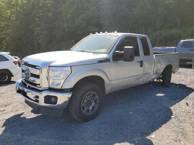  FORD F250 2015 Srebrny