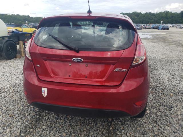  FORD FIESTA 2016 Красный