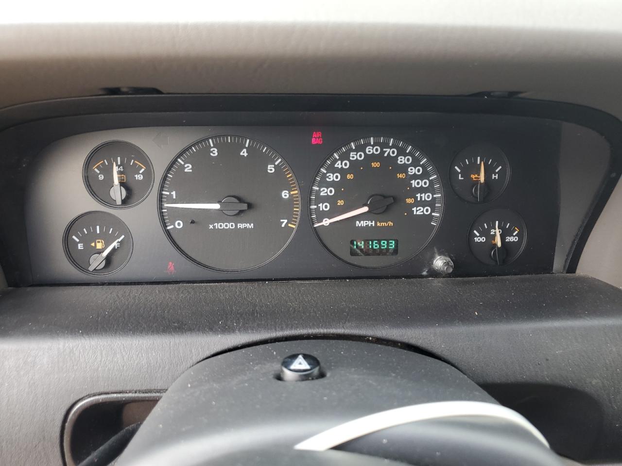 2002 Jeep Grand Cherokee Sport VIN: 1J4GW38S12C236897 Lot: 61746635