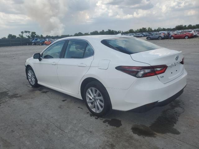  TOYOTA CAMRY 2023 Белы