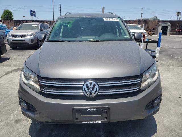 Parquets VOLKSWAGEN TIGUAN 2015 Szary
