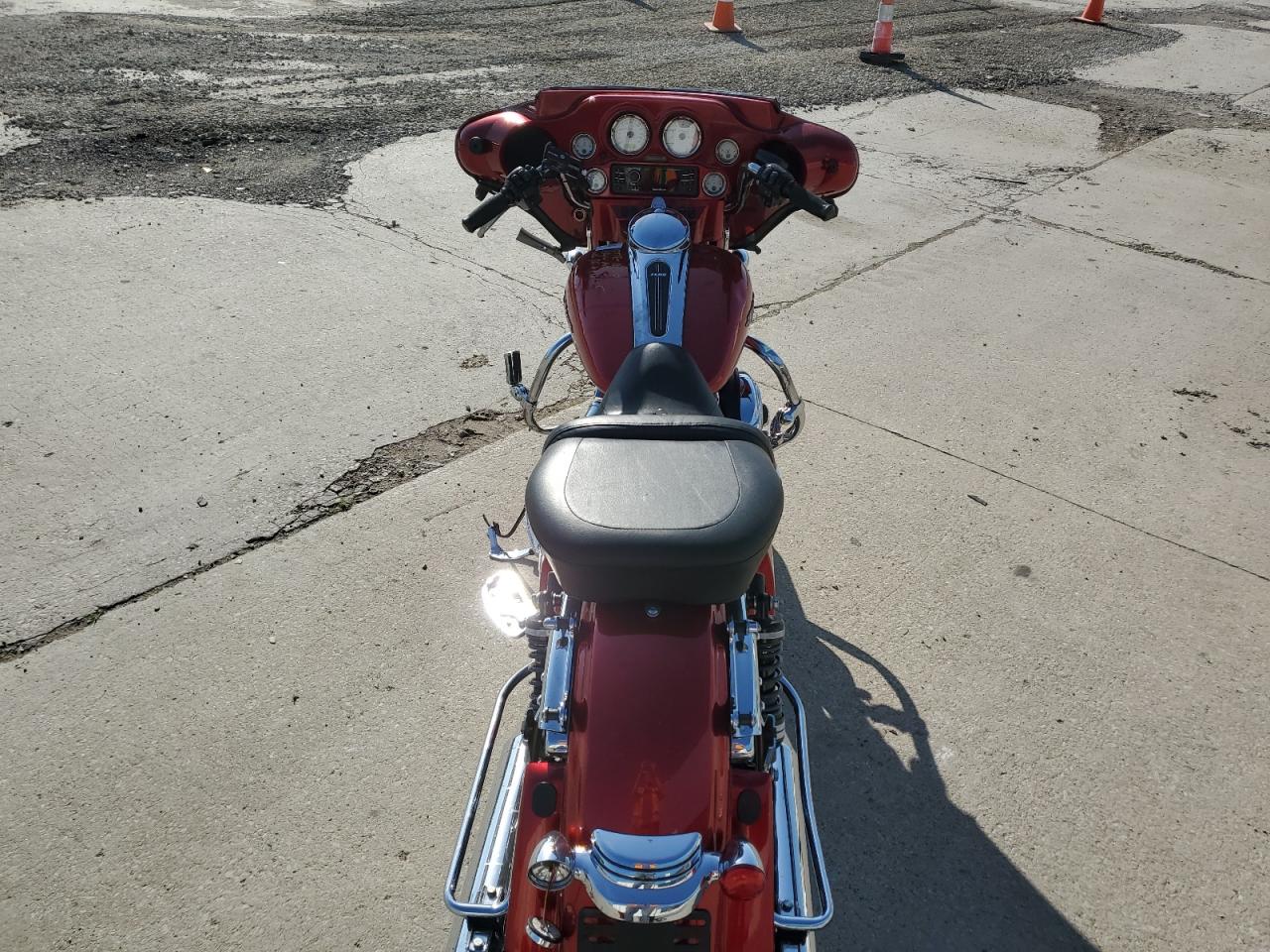 2013 Harley-Davidson Flhx Street Glide VIN: 1HD1KBM17DB693817 Lot: 61920495