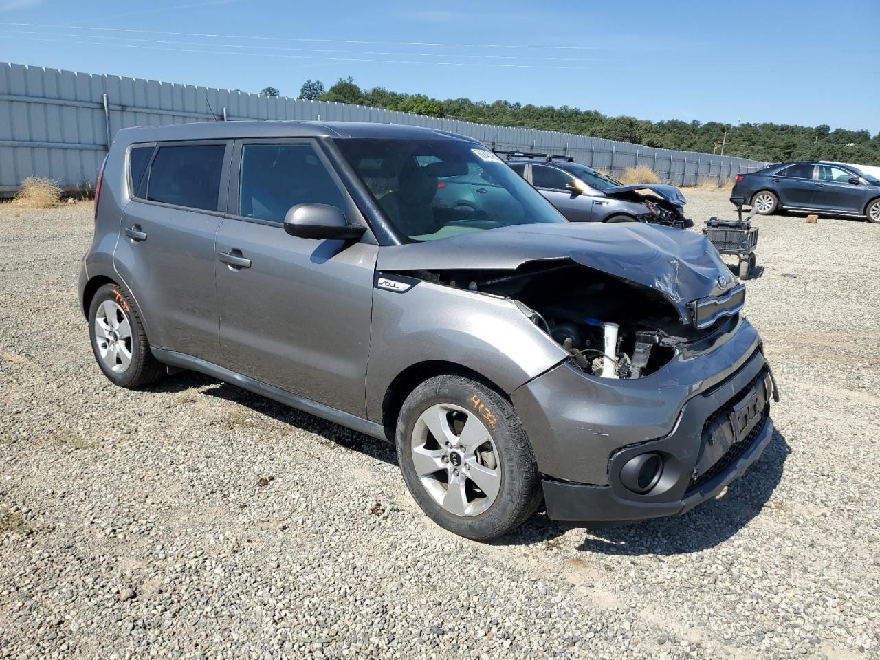 KIA SOUL 2017 VIN KNDJN2A23H7458913 фото 4