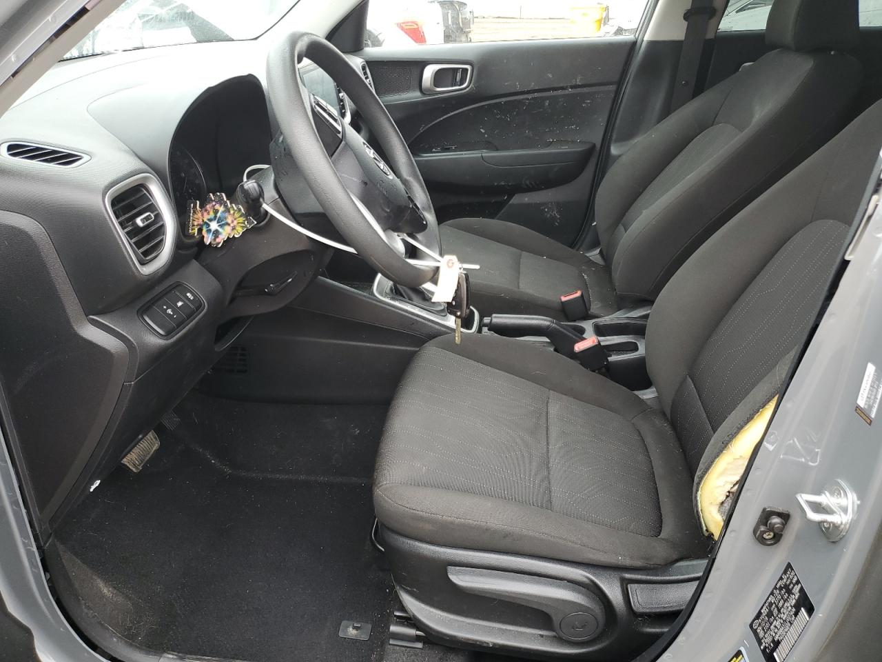2020 Hyundai Venue Se VIN: KMHRB8A31LU027404 Lot: 62317375