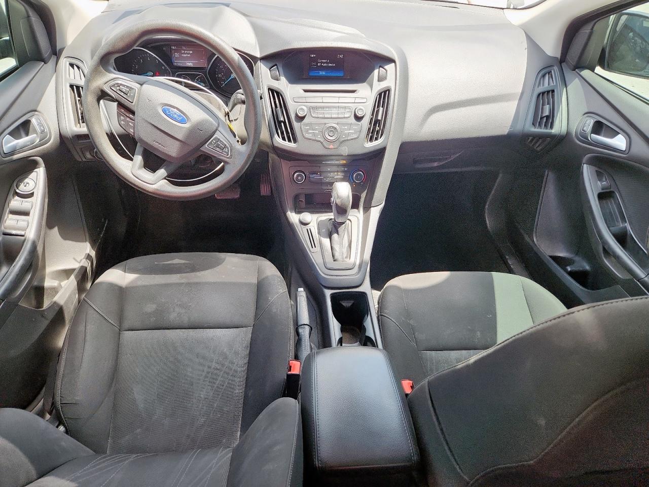2015 Ford Focus Se VIN: 1FADP3K21FL348917 Lot: 62879145