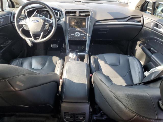 Sedans FORD FUSION 2017 Srebrny