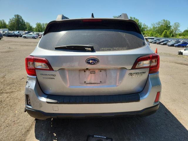  SUBARU OUTBACK 2017 Srebrny