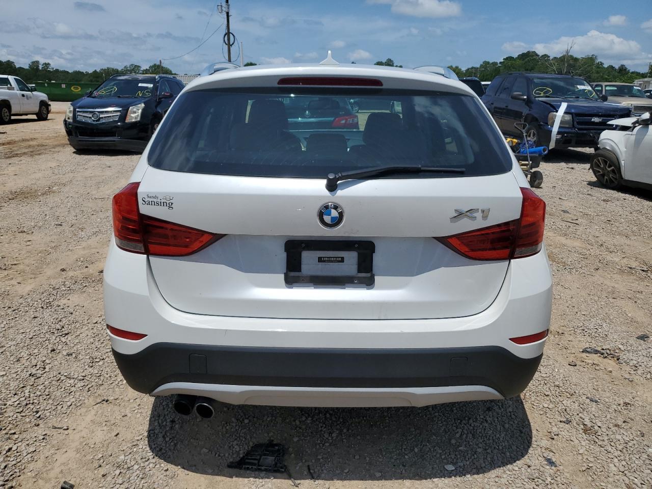 2015 BMW X1 Sdrive28I VIN: WBAVM1C57FVW57863 Lot: 62065165