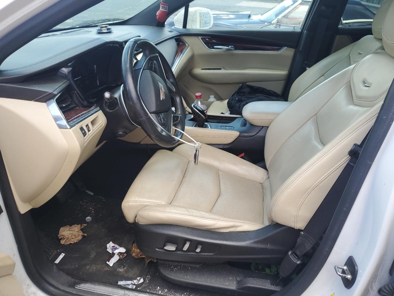 2017 Cadillac Xt5 Luxury VIN: 1GYKNBRS8HZ114050 Lot: 61893895