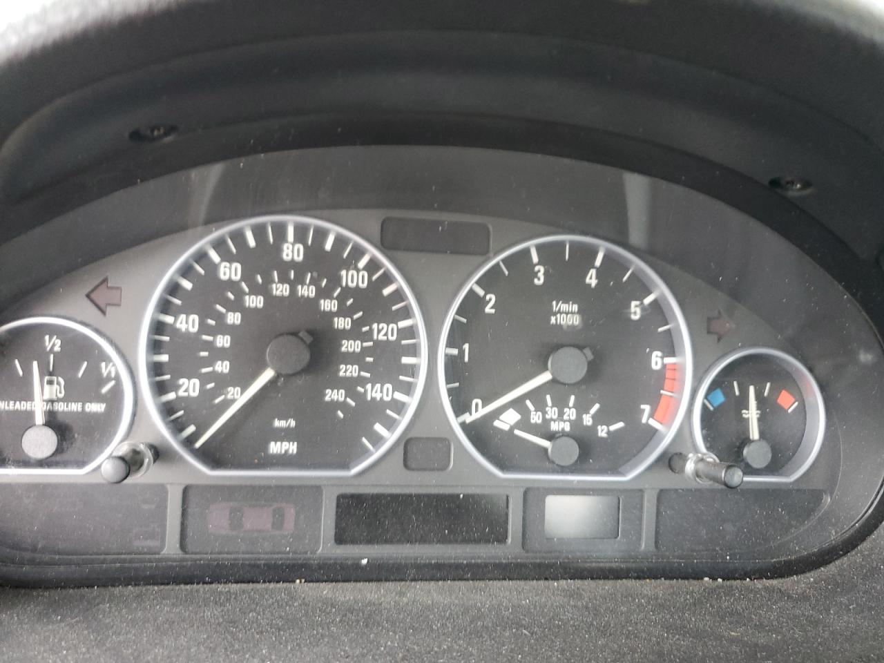 2002 BMW 330 I VIN: WBAEV53442KM15930 Lot: 62294025