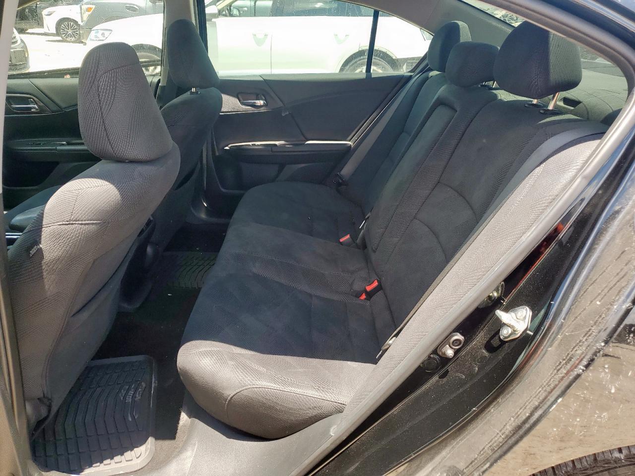 HONDA ACCORD 2017 VIN 1HGCR2F02HA175573 фото 10
