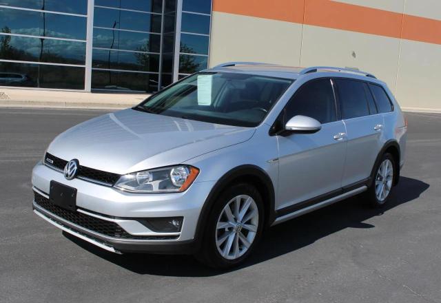  VOLKSWAGEN GOLF 2017 Srebrny