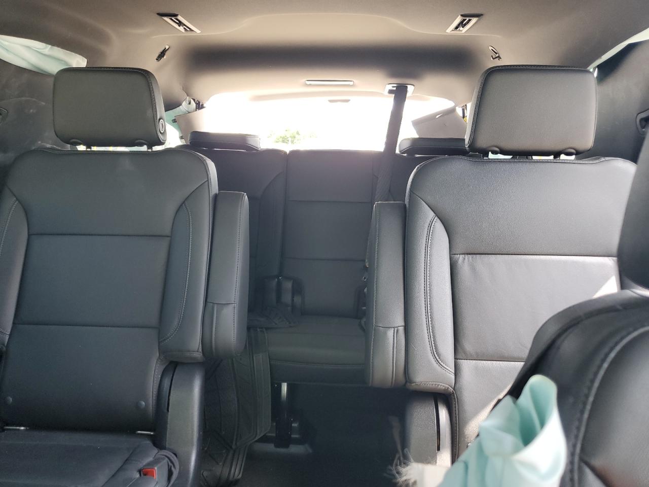 2022 Chevrolet Tahoe K1500 Lt VIN: 1GNSKNKD1NR193768 Lot: 61853395