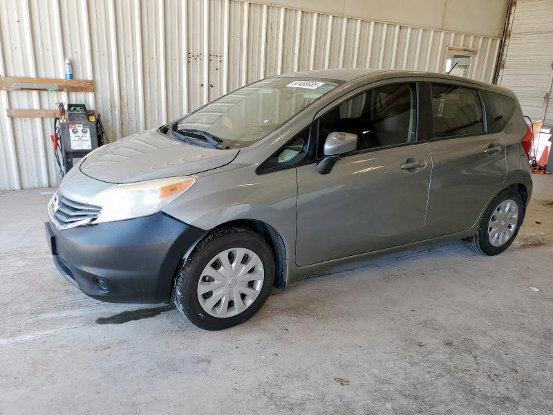  NISSAN VERSA 2015 Srebrny