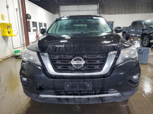  NISSAN PATHFINDER 2017 Czarny