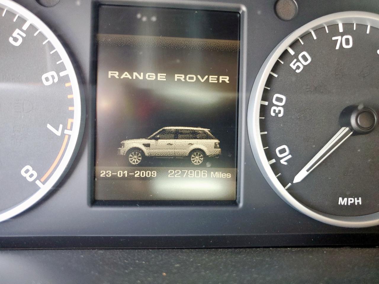 2010 Land Rover Range Rover Sport Lux VIN: SALSK2D4XAA226613 Lot: 61912055