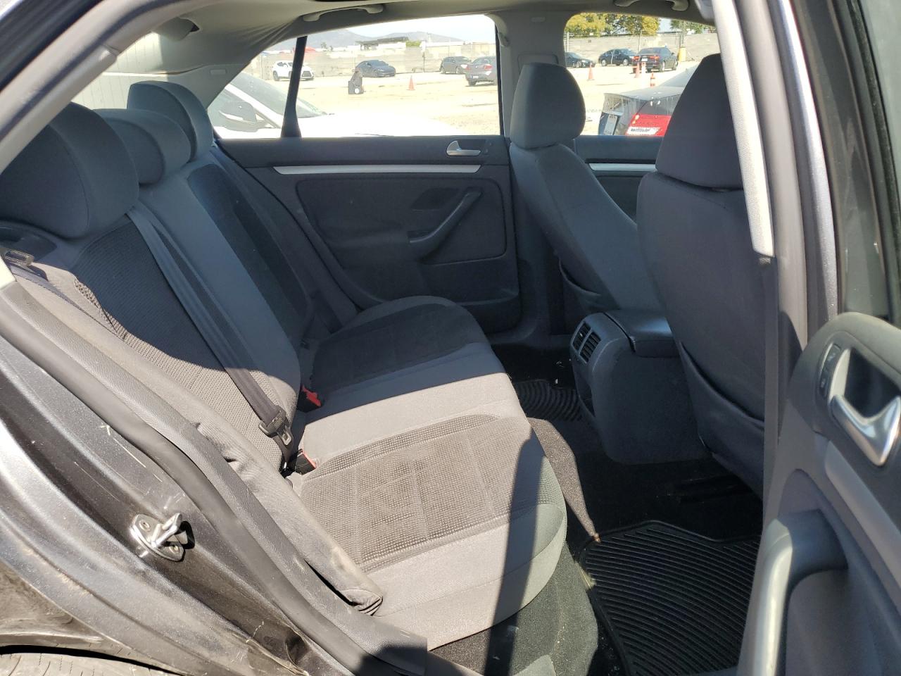 2008 Volkswagen Jetta S VIN: 3VWJZ71K98M155798 Lot: 62958585