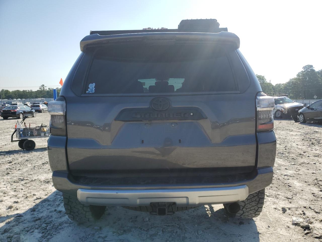 2018 Toyota 4Runner Sr5/Sr5 Premium VIN: JTEBU5JR9J5596653 Lot: 58768615