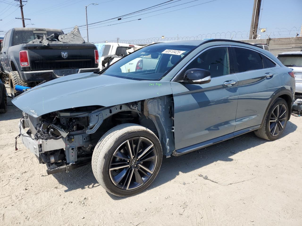 2023 Infiniti Qx55 Essential