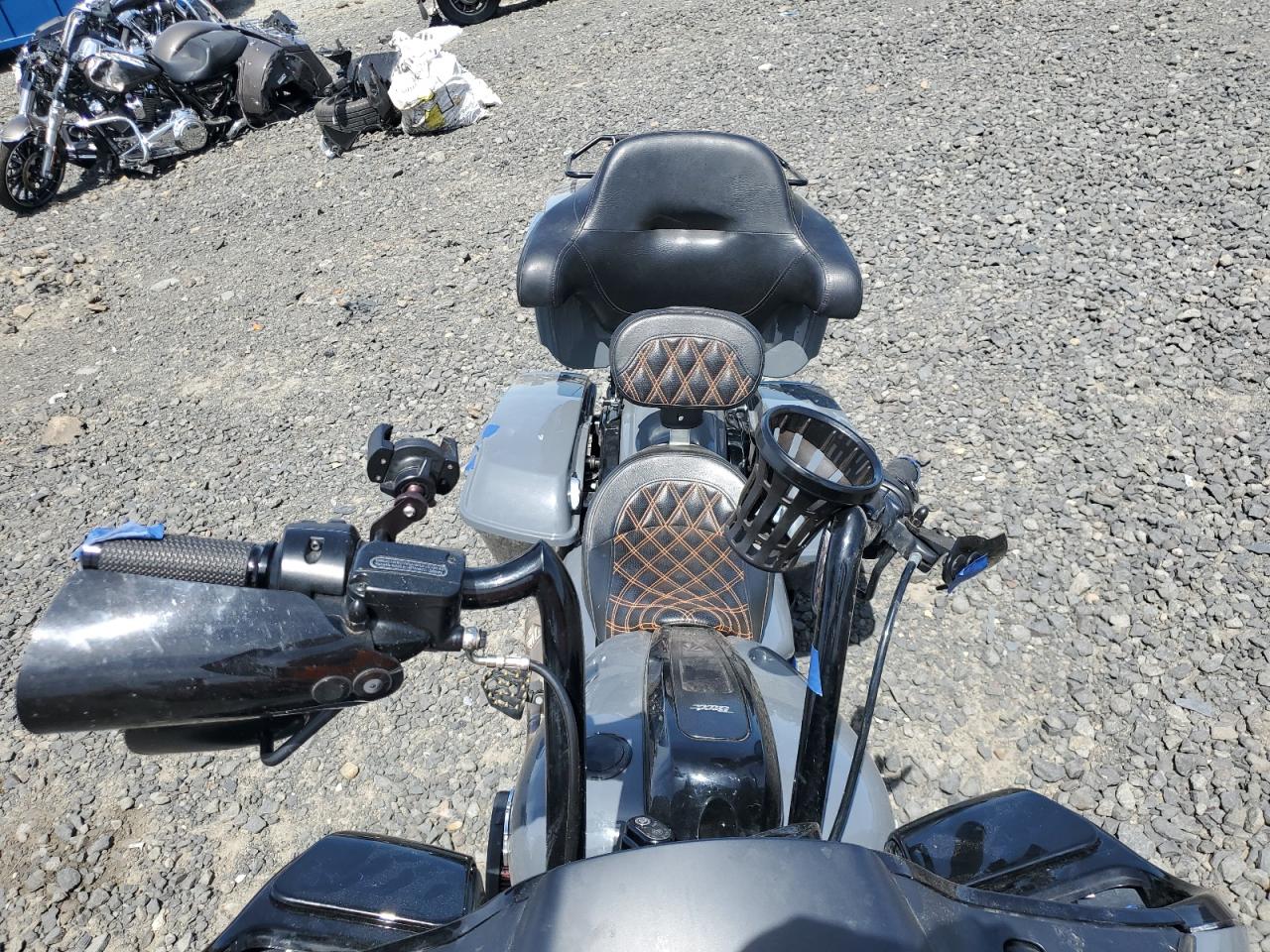 HARLEY-DAVIDSON FL 2022 VIN 1HD1KTP23NB612646 zdjęcie 5